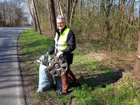 08 Weyhe räumt auf 2019
Radkappe